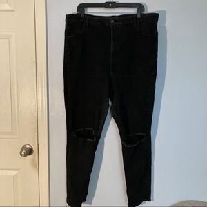 Black Ripped American Eagle Curvy Jeans